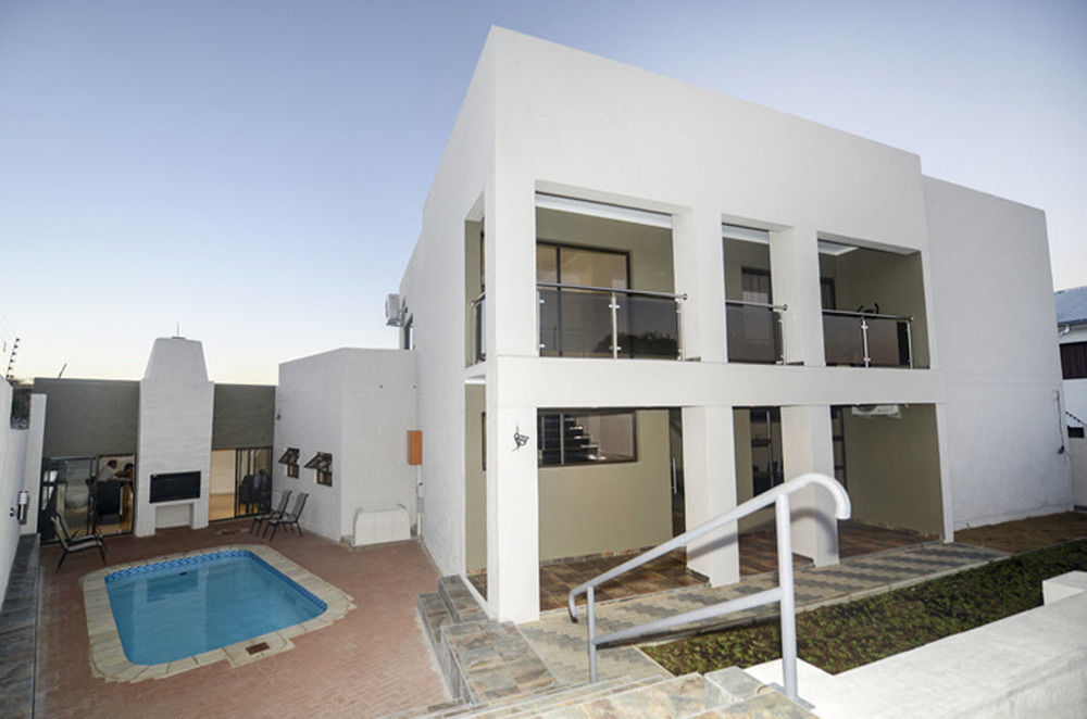 Discovery Guest House Windhoek Exteriör bild
